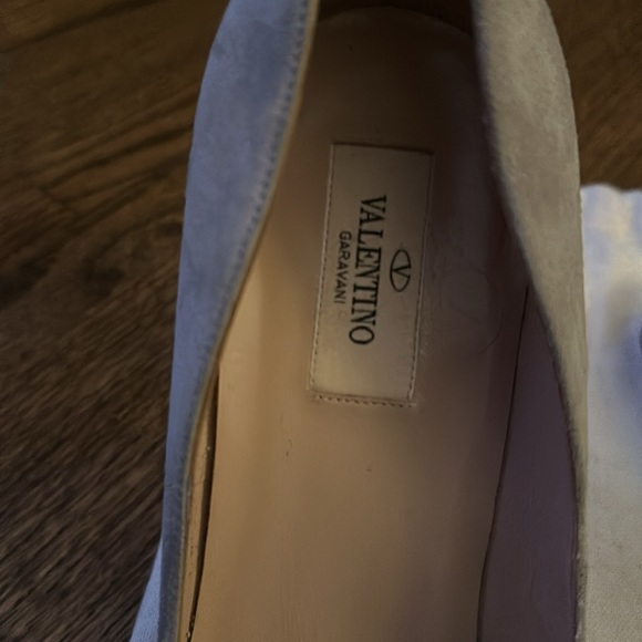 Valentino Suede Pumps in grey colour (European size 40, American size 9) BNWT - Picture 3 of 6